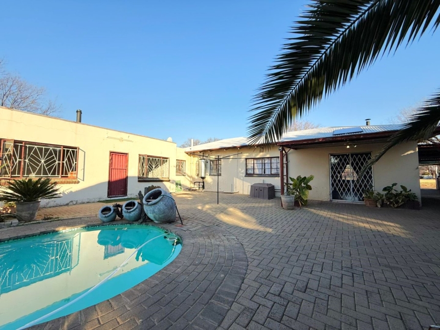 4 Bedroom Property for Sale in Wilgehof Free State